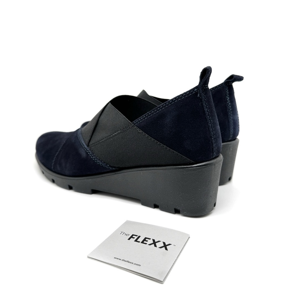 THE FLEXX Women's Dark Blue and Black Wedges Size 9 - Picture 3 of 10
